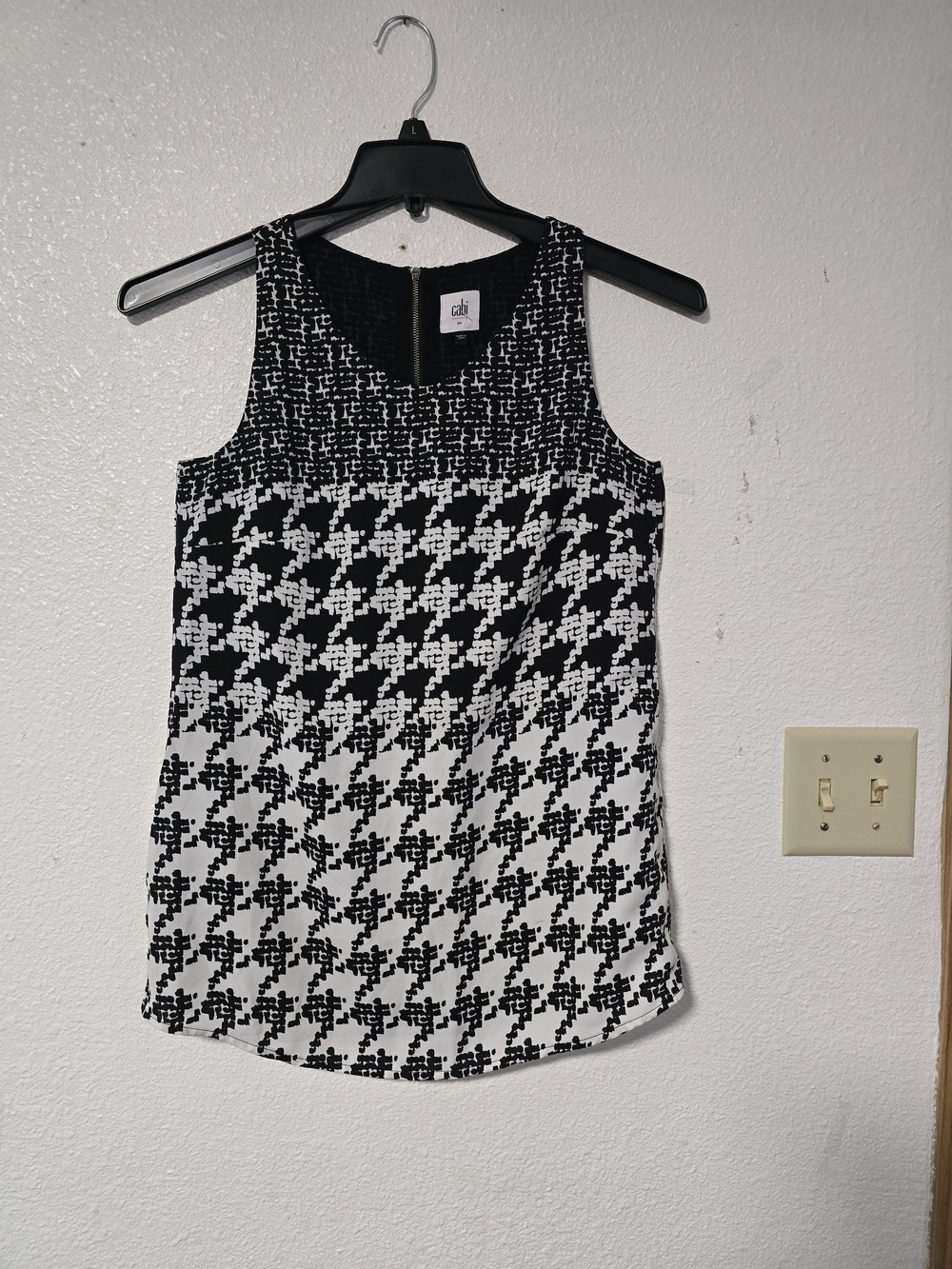 CAbi Black and White Houndstooth Tank